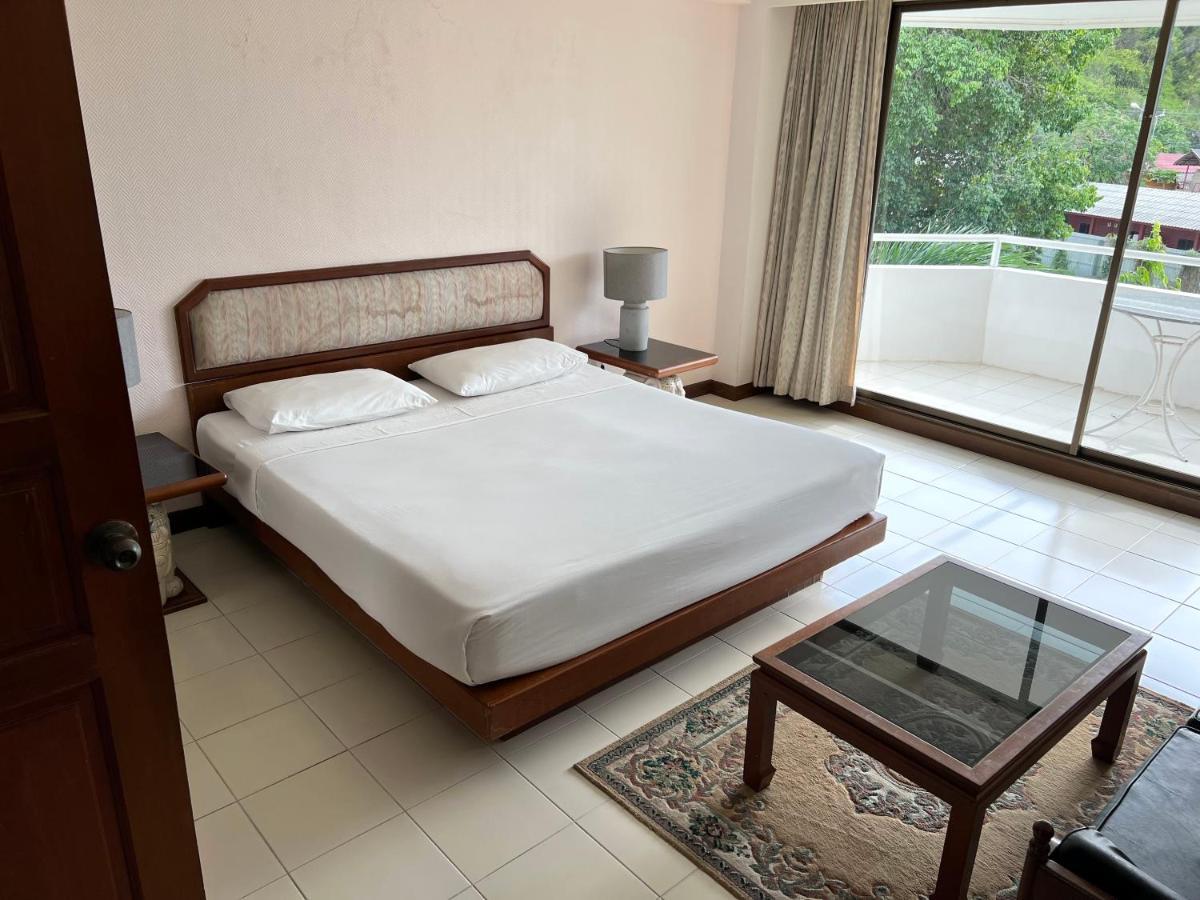The Monaco Residence Pattaya Bagian luar foto