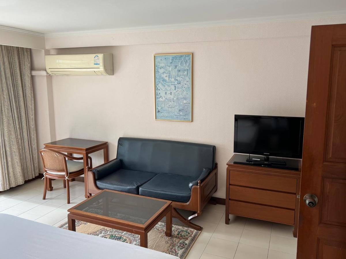 The Monaco Residence Pattaya Bagian luar foto