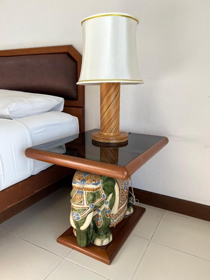 The Monaco Residence Pattaya Bagian luar foto