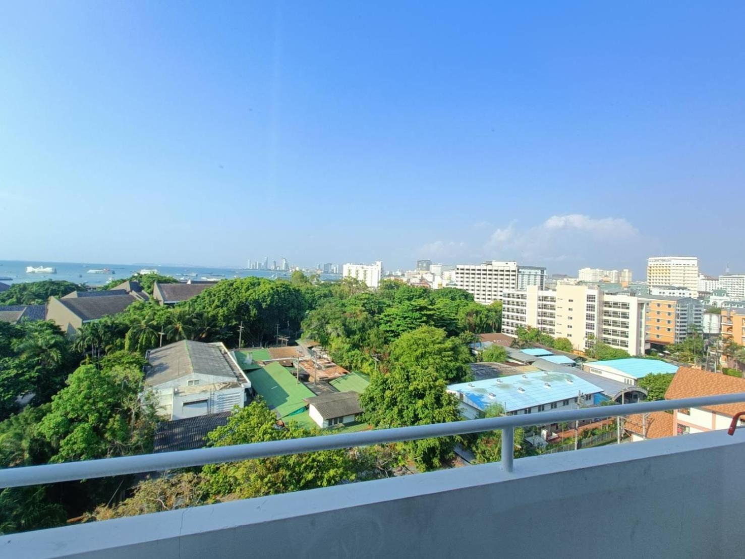 The Monaco Residence Pattaya Bagian luar foto