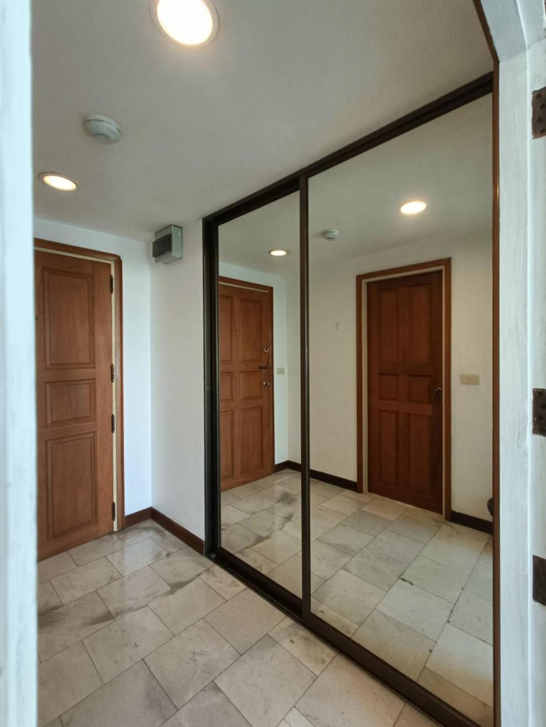 The Monaco Residence Pattaya Bagian luar foto
