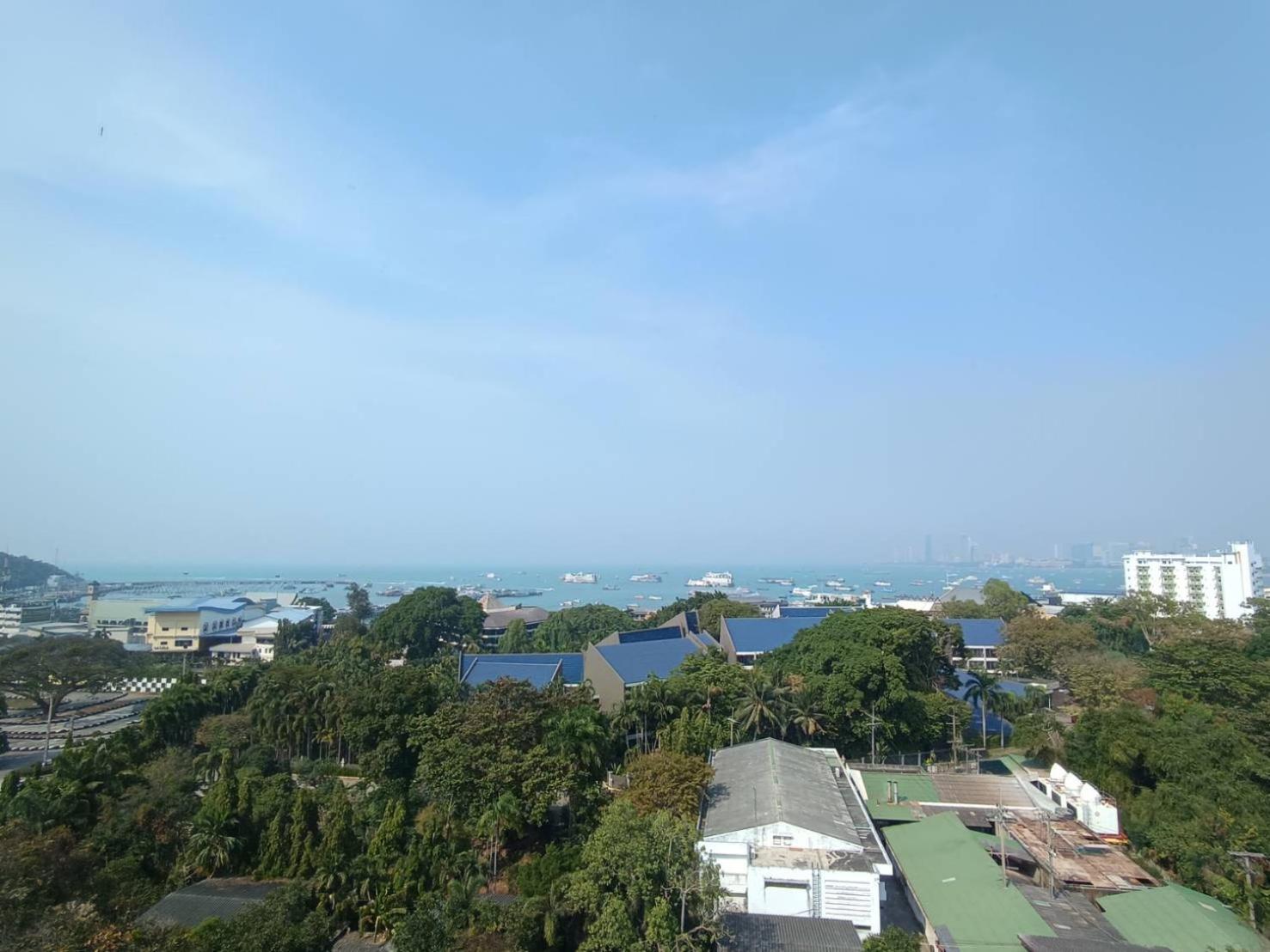 The Monaco Residence Pattaya Bagian luar foto