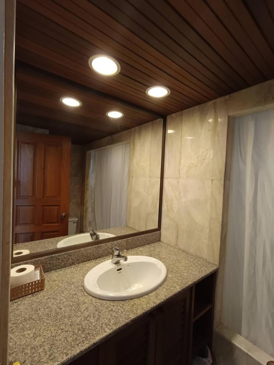 The Monaco Residence Pattaya Bagian luar foto
